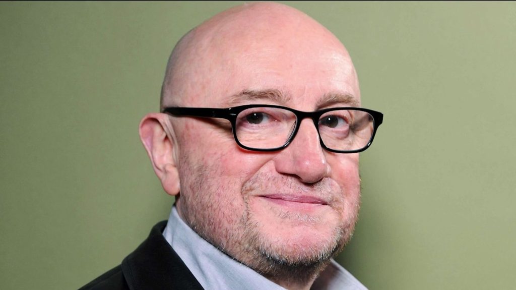 Mort de Michel Blanc : un choc brutal pour le cinéma français
Inattendue, la disparition du comédien de 72 ans, survenue dans la nuit du jeudi 3 au vendredi 4 octobre, a secoué de nombreuses personnalités du cinéma. Parmi eux, la troupe du Splendid, Mélanie Laurent, Sandrine Bonnaire, Dany Boon ou encore Louane.