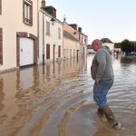 Crues et inondations : l'Eure-et-Loir et la Seine-et-Marne maintenus en vigilance rouge, trois départements en alerte orange après le passage de la dépression Kirk
Les trois départements qui restent en vigilance orange sont l'Aisne, la Sarthe et le Loir-et-Cher. L'Orne n'est plus concernée.