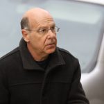 Didier Bénureau fait se rencontrer anciens et nouveaux personnages sur scène : "Mon métier me rassure"
Tous les jours, une personnalité s'invite dans le monde d'Élodie Suigo. Mardi 29 octobre 2024 : le comédien et humoriste Didier Bénureau pour son spectacle "Entier", au Studio des Champs-Élysées jusqu'au 29 décembre.