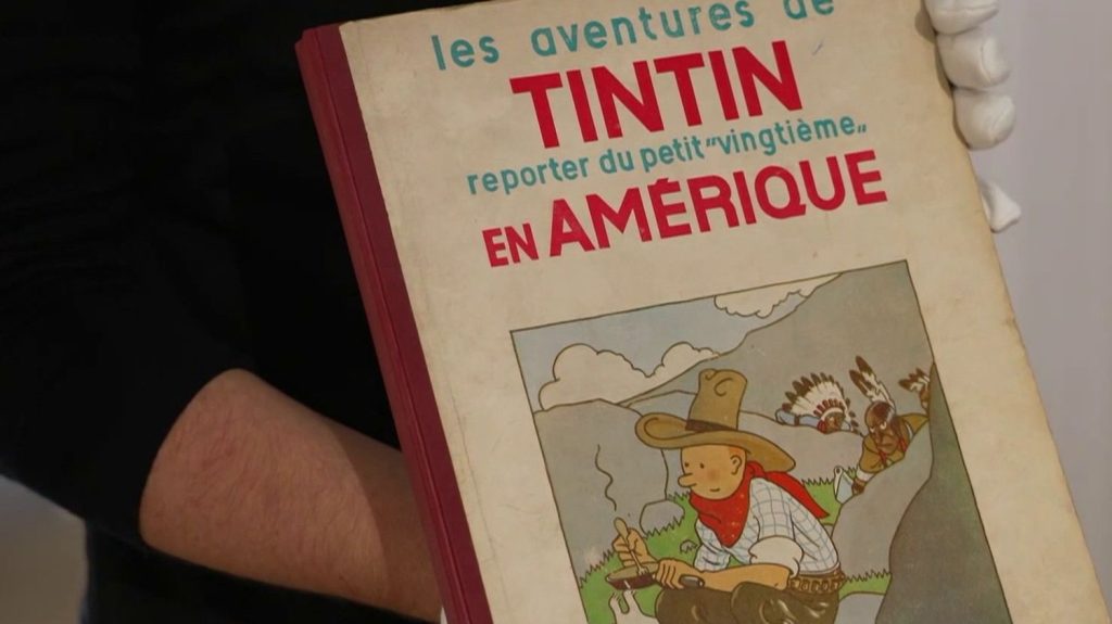 Culture : un album de Tintin dédicacé par Hergé aux enchères
Un exemplaire unique de Tintin en Amérique de 1932, dédicacé par son auteur Hergé, est estimé à 200 000 euros.