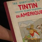 Culture : un album de Tintin dédicacé par Hergé aux enchères
Un exemplaire unique de Tintin en Amérique de 1932, dédicacé par son auteur Hergé, est estimé à 200 000 euros.