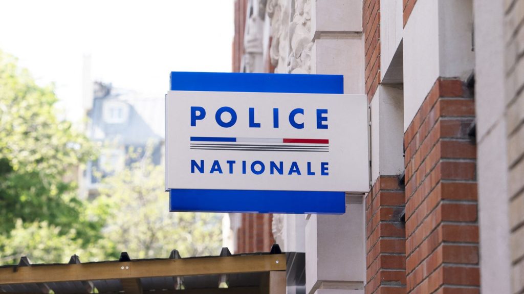 Haut-Rhin : un homme agressé au couteau, une enquête pour "tentative de meurtre" ouverte
La victime est un militant politique de nationalité azerbaïdjanaise et réfugié en France.