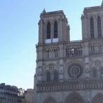 Notre-Dame de Paris : l'entrée à la cathédrale pourrait devenir payante
La ministre de la Culture, Rachida Dati, propose de rendre l'entrée à la cathédrale Notre-Dame de Paris payante. Selon elle, cela pourrait rapporter 75 millions d'euros par an.