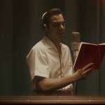 Cinéma : “Monsieur Aznavour”, une vie formidable
“Monsieur Aznavour” est le film événement de cette fin d’année. Une équipe de France 2 est allée à la rencontre des passants pour leur demander ce qu’ils retiennent du Sinatra français.