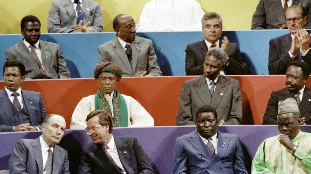 L'info de l'histoire : de la Francophonie aux Francofolies
L'actualité remise en perspective chaque samedi, grâce à l'historien Fabrice d'Almeida.