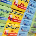 Sanofi : la CGT attend que le gouvernement arrête "d'être complice de la direction" du groupe pharmaceutique
Le site de production du Doliprane à Lisieux (Calvados) est en grève après l'annonce des discussions entre l'entreprise française Sanofi et un fonds d'investissement américain.