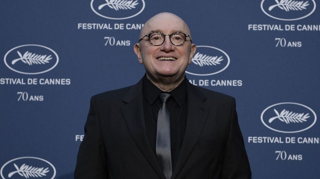 Mort de Michel Blanc : l'Ecole du ski français salue un "skieur qui aura prouvé qu’il ne faut jamais abandonner, en amour comme sur un télésiège"
Le comédien a incarné, dans "Les Bronzés font du ski", Jean-Claude Dusse, qui se retrouve coincé sur un télésiège pendant plusieurs heures.