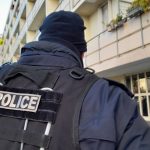 Dix membres supposés de la DZ Mafia interpellés près d'un an après une fusillade mortelle sur un parking de Marseille
Ils sont suspectés d'être liés à un double meurtre commis en novembre 2023, sur le parking d'un McDonald's du 16e arrondissement de Marseille.