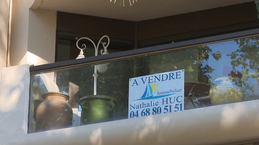 Immobilier : Perpignan, une ville prisée des investisseurs
Perpignan, dans les Pyrénées-Orientales, est la septième ville la plus rentable de France pour l'investissement locatif et la seule ville du Sud dans le top 10, selon une étude de "Se loger". Alors, les investisseurs se pressent pour acheter des biens afin de les louer.