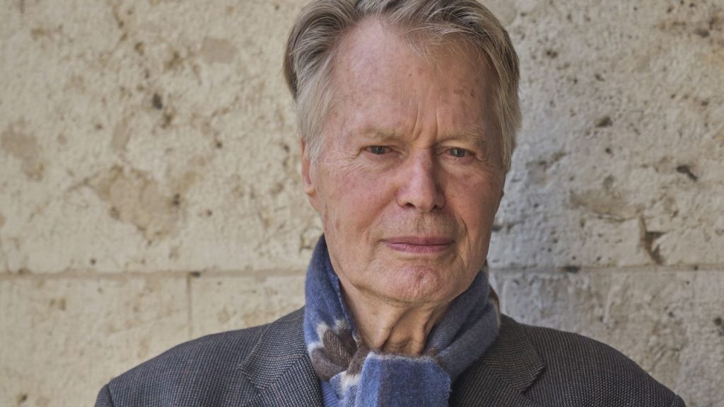 Pour Le Clézio, "la langue française, ce n'est pas la langue des Français, c'est la langue de toutes les personnes qui la parlent"
"Si la langue française survit, et je souhaite qu'elle survive, elle ne le pourra que grâce à ce sang nouveau", a déclaré le prix Nobel de littérature en référence à tous les auteurs qui écrivent en français.