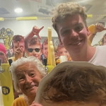 Natation : Léon Marchand, la nouvelle étoile de Toulouse
Avant de retrouver la compétition, Léon Marchand est repassé par sa ville natale de Toulouse, en Haute-Garonne. Il s'est entraîné dans son club de natation historique en septembre. Désormais, le nageur brille dans sa ville.