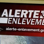 Enlèvement de Santiago : des parents peuvent-ils être accusés de kidnapper leur propre enfant ?
Si le délit d'enlèvement d'un enfant par son père et sa mère, ayant conjointement l'autorité parentale, n'existe pas en droit français, selon l'avocat Etienne Lesage, ces derniers peuvent être notamment poursuivis pour "soustraction ou privation de soins".