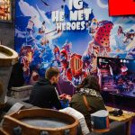 :
Reportage
À la Paris Games Week, le jeu vidéo français indépendant tente de rayonner malgré la crise du secteur
Le plus grand salon du jeu vidéo en France accueille gamers et curieux en tous genres jusqu'à dimanche. Une édition qui souhaite s'adresser à un public plus large alors que le secteur connaît de grosses difficultés.
