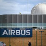 Réduction des effectifs d'Airbus Defense and Space : une nouvelle preuve des difficultés de l’industrie aérospatiale européenne
Airbus a l'intention de supprimer jusqu'à 2 500 postes dans sa branche "Defense and Space" . Un nouveau signe de la mauvaise passe que traverse l'industrie aérospatiale européenne.