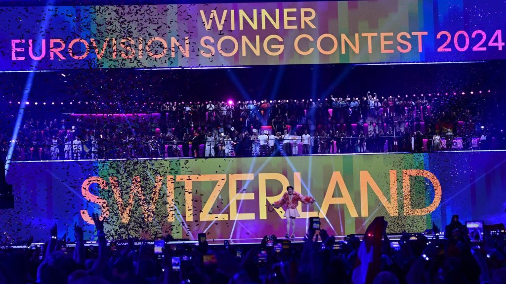 Un référendum sur l'accueil de l'Eurovision à Bâle en Suisse, en 2025, va-t-il être organisé ?
La prochaine édition du concours de l'Eurovision se déroulera en Suisse, comme le veut la tradition, après la victoire de Nemo le 11 mai à Malmö en Suède avec sa chanson "The Code".