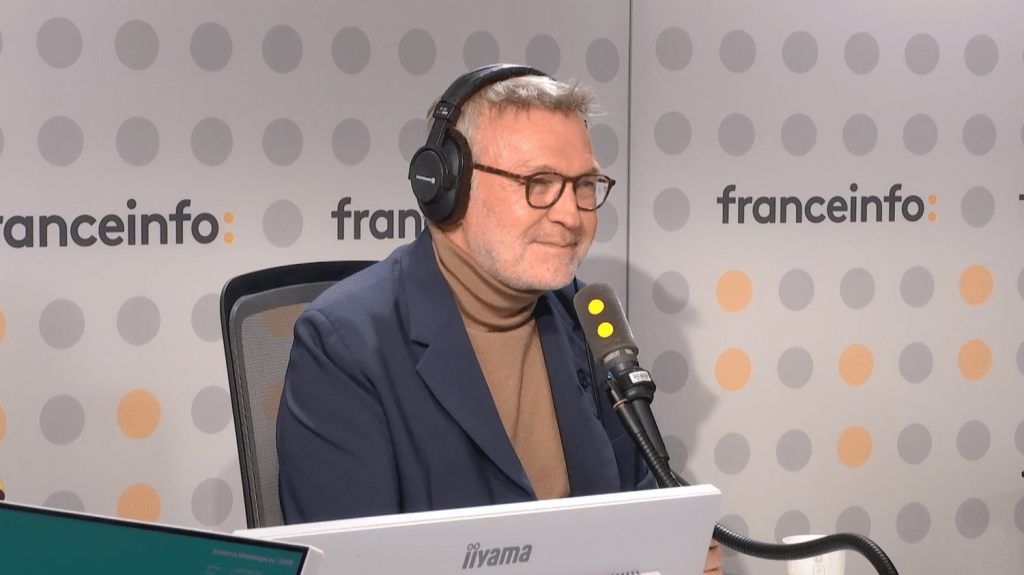 Laurent Ruquier présente Le Maître du jeu : "Si TF1 me propose un bon contrat, on verra…"
L’animateur lance un nouveau divertissement, Le maître du jeu, avant peut-être de rempiler dans le jury de Mask Singer. La Une semble apprécier l’ancien visage de France 2, qui reste toutefois libre de faire des incursions sur d’autres chaînes, comme dans Les traîtres récemment sur M6.
