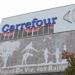 Consommation : les magasins Cora se transforment en Carrefour
En Meurthe-et-Moselle, le magasin Cora d'Houdemont est devenu un Carrefour. Les consommateurs vont devoir s'habituer à de nouveaux produits, qui devraient être moins chers.