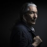 Arrestation de Boualem Sansal : entendu par le parquet antiterroriste d'Alger, l'écrivain a été placé sous mandat de dépôt, annonce son avocat
"Quelles que soient les blessures invoquées et les sensibilités heurtées, elles sont indissociables de l'idée même de liberté, chèrement conquise en Algérie", a affirmé François Zimeray dans un communiqué.