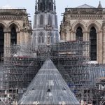Notre-Dame de Paris : de l'incendie à la réouverture, les grandes étapes d'un chantier hors norme
L'exceptionnel chantier, qui a démarré dès la maîtrise de l'incendie et s'est étendu sur cinq années, aura été émaillé de grandes joies, de deuils et de polémiques.