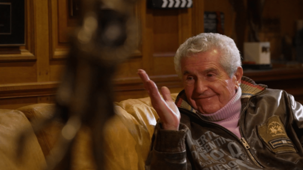 "Ce qui compte, c'est ce qu'on va dire au dernier moment" : Claude Lelouch sort "Finalement", son 51e film
L'infatigable Claude Lelouch signe "Finalement", en salle mercredi 13 novembre. Le personnage principal fuit sa famille, ses amis et la société même, dans l'espoir de s'alléger un peu. Qu'a-t-il en commun avec le réalisateur ?