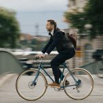 Le label "Employeur pro-vélo" fait des émules
Les entreprises privées et publiques qui font la promotion active du vélo pour aller au boulot sont en nette augmentation cette année, d’après la Fédération française des usagers de la bicyclette.