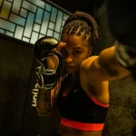 Le sport de combat MMA star de "La Cage", une nouvelle série Netflix réalisée par Franck Gastambide
La France est le premier pays au monde à consacrer une série à cette discipline violente, légalisée il y a seulement quatre ans.