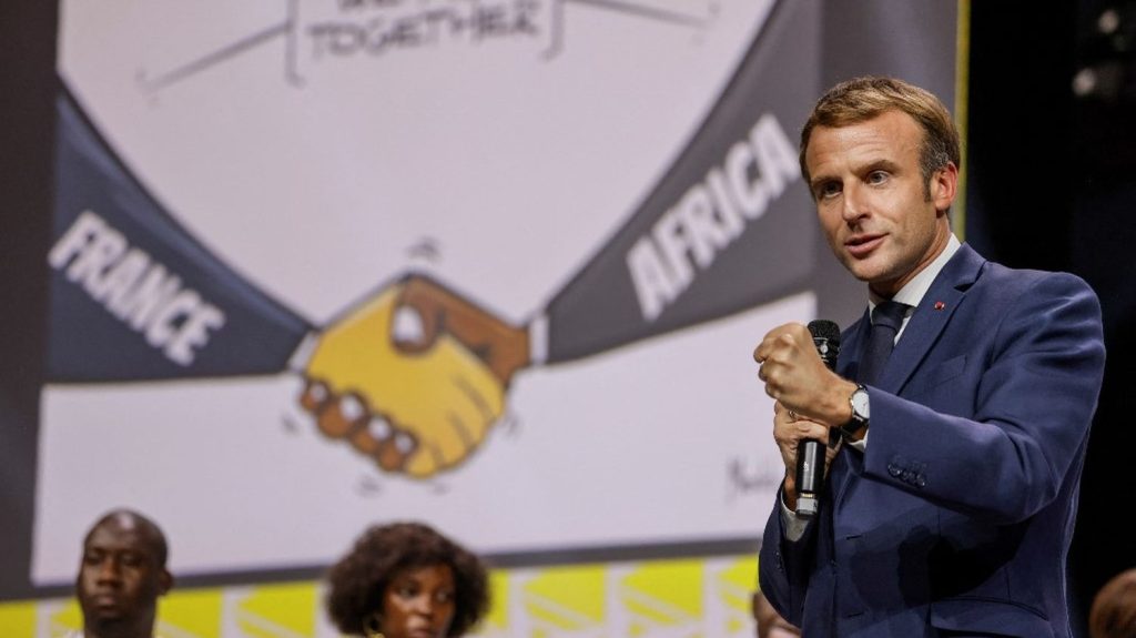 La Maison des mondes africains, lancée à l'initiative du président Macron, au cœur d'un casse-tête politique
Cette nouvelle institution pluridisciplinaire a pour objectif de faire rayonner la création contemporaine africaine en France.