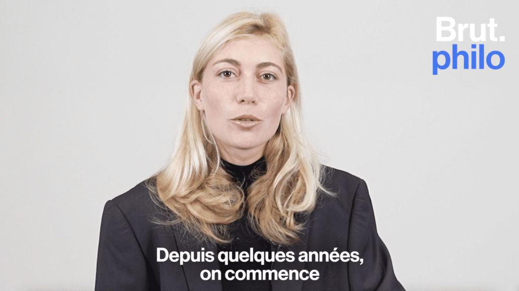 :
Vidéo
Comment a évolué la perception du corps ? Réponse avec Margaux Cassan, philosophe
"On a découvert dans ces 50 dernières années que LE corps, ça ne veut rien dire. Il y a une diversité de corps." Bodyshaming, body positive, musculation, régimes, crèmes dermatologiques… Comment la perception du corps a évolué ces dernières années? C'est la question qu'on a posée à Margaux Cassan, philosophe et autrice de "Ultra violet".