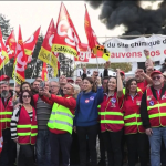 Emploi : la multiplication des plans sociaux inquiète
Alors que le sujet budgétaire est sous tension en France, les plans sociaux à l'image de ceux de Michelin et d'Auchan se multiplient au sein des entreprises françaises.
