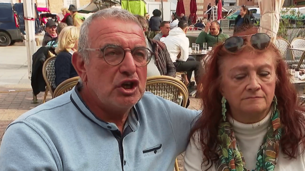 Procès des assistants parlementaires du FN : la réaction des électeurs de Perpignan après l’annonce des réquisitions
En France, Marine Le Pen poursuit son offensive médiatique, dénonçant un procès politique. France Télévisions est allé à la rencontre des habitants de Perpignan, ville aux mains du RN et administrée par Louis Aliot, lui aussi menacé d’inéligibilité.