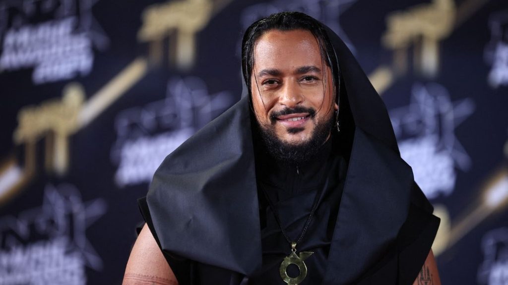 Le chanteur Slimane, visé par une plainte pour harcèlement sexuel, récompensé aux NRJ Music Awards
L'artiste de 35 ans, qui avait représenté la France à l'Eurovision, a remporté vendredi soir le prix de l'"artiste masculin francophone de l'année".