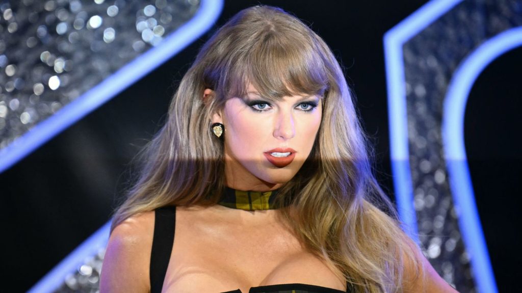 MTV Europe Music Awards : triomphe de Taylor Swift, percée de la Sud-Africaine Tyla et de la Thaïlandaise Lisa
Cette 30e édition rassemblait les grands noms de la musique mondiale et fait la part belle aux artistes féminines.