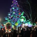 Consommation : "12 millions de Français" dans les centres commerciaux samedi, se réjouit la Fédération des acteurs de commerces dans les territoires
"Énormément" de monde aussi dans les commerces de centres-villes. Le Black Friday s'est imposé comme "un nouveau temps fort pour le commerce", constate la Fédération.