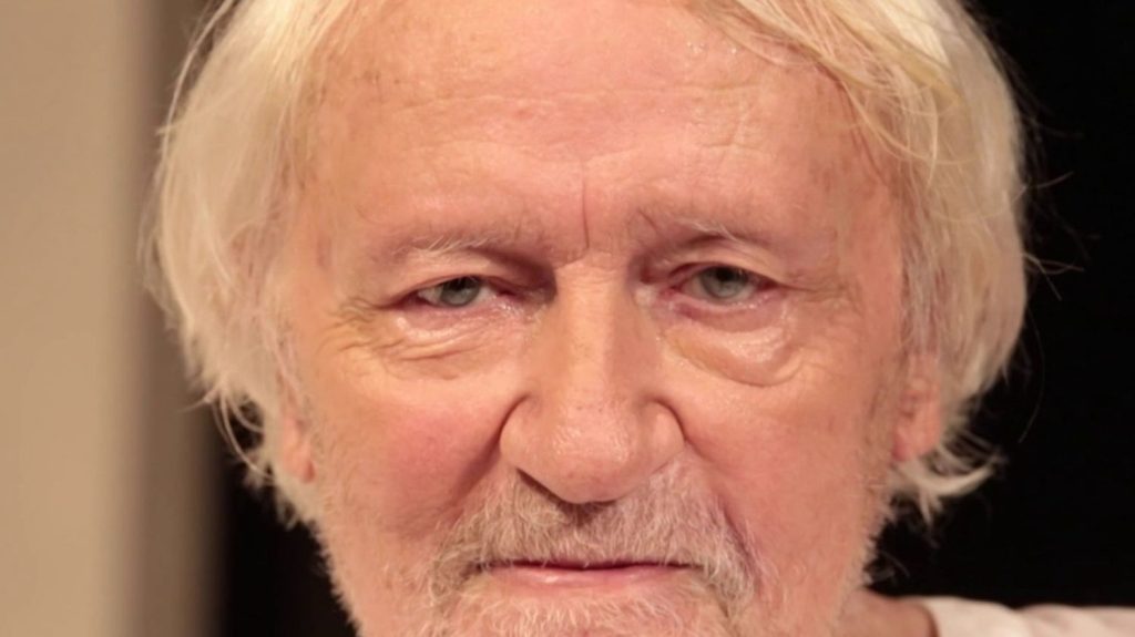 Niels Arestrup, figure du théâtre et du cinéma, est décédé à 75 ans
Niels Arestrup, incontournable du grand comme du petit écran, s'est éteint à l'âge de 75 ans, dimanche 1er décembre. Il avait été récompensé par trois César du meilleur acteur dans un second rôle pour "De battre mon cœur s'est arrêté" en 2006, "Un prophète" en 2010 et "Quai d'Orsay" en 2014.