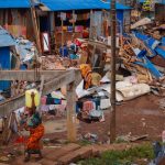 Cyclone Chido à Mayotte : pourquoi l'accès à l'eau reste difficile pour de nombreux habitants
Si "90% du territoire" est désormais relié à l'eau, selon la préfecture du département, les acteurs de la société civile mobilisés observent que la situation est loin d'être uniforme.