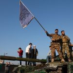 Syrie : dix jihadistes français identifiés dans les rangs du groupe rebelle HTS
(nouvelle fenêtre)
A ce stade, on ne peut pas dire si ces derniers ont participé ou non à l'assaut de Damas.