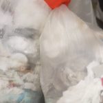 Tri sélectif : en Charente, les sacs transparents font leur effet
Dans la commune de Rivières (Charente), depuis que les habitants sont contraints d'utiliser des sacs transparents pour trier leurs ordures, la quantité triée a augmenté.