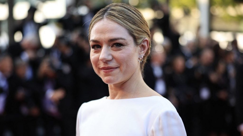 L'actrice Emilie Dequenne entame une nouvelle chimiothérapie pour combattre son cancer agressif
La Belge de 43 ans avait révélé en octobre 2023 être atteinte d'un cancer rare, diagnostiqué deux mois auparavant.