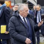 :
Reportage
Nomination de François Bayrou à Matignon : "Son logiciel est trop ancien", estiment certains patrons dans un cercle d'affaires parisien
Le Chinese Business Club a organisé un moment d'échange vendredi à Paris avec le président du RN, Jordan Bardella. Plusieurs entrepreneurs doutent de la capacité de François Bayrou à comprendre les enjeux du milieu des affaires.