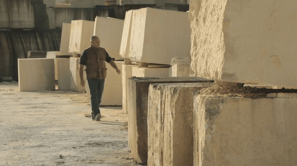 Dordogne : une indication géographique attribuée à la pierre de Paussac
Une célèbre pierre de Dordogne vient de recevoir son indication géographique. Il s'agit de la pierre de Paussac, très appréciée des tailleurs et des sculpteurs. Une autre pierre de Dordogne, celle de Limeyrat, attend quant à elle ce label.