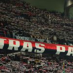 Ligue 1 : nouveaux chants insultants entonnés lors de PSG-OL, le match brièvement interrompu
La seconde période du choc entre le PSG et Lyon comptant pour la 15e journée de Ligue 1 a été marquée par des chants insultants dans les tribunes du Parc des Princes.