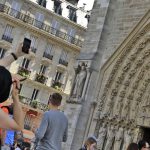 Réouverture de Notre-Dame : comment visiter la cathédrale restaurée ou assister à une messe ?
Les autorités religieuses prévoient un engouement colossal pour la réouverture de la cathédrale. Les visiteurs devront passer par une billetterie mise en ligne mardi 3 décembre.