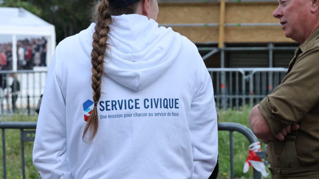 Le service civique est-il un atout pour les recruteurs ?
14 ans après sa création, plus de 800.000 jeunes ont déjà effectué un service civique, en France ou à l’étranger.