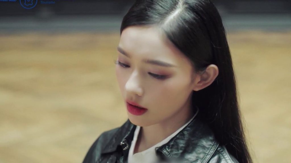 Réseaux Sociaux : une star chinoise pour attirer les touristes dans la Somme
Une influenceuse chinoise qui promeut le tourisme dans la Somme : c'est le pari du département français qui s'est offert les services de Jelly Lin, actrice et star des réseaux sociaux en Chine.