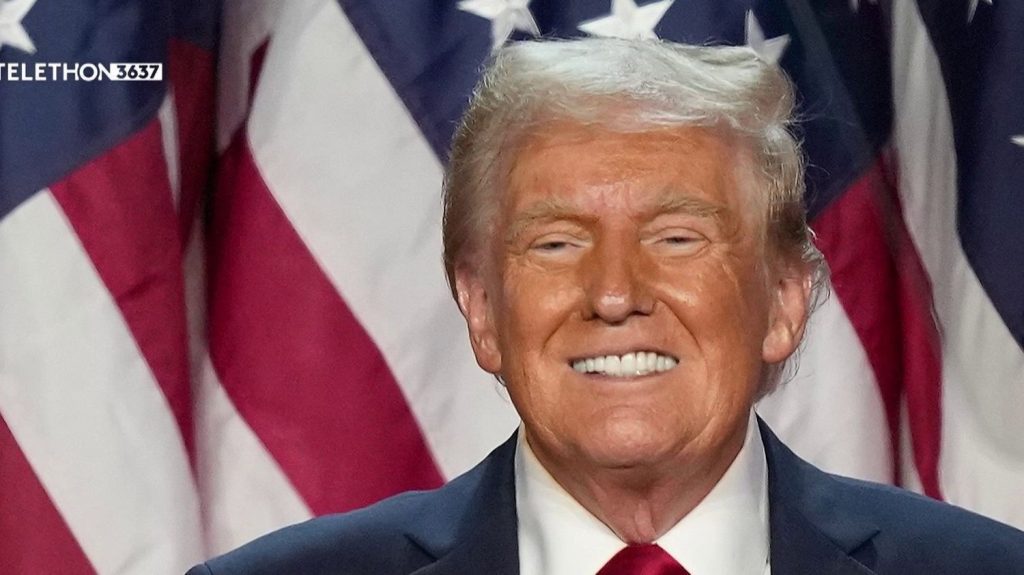 Réouverture de Notre-Dame de Paris : Donald Trump va assister à la cérémonie
Donald Trump a annoncé, lundi 2 décembre, qu'il va assiter à la réouverture de la cathédrale Notre-Dame de Paris, où une cinquantaine de chefs d'Etat et de gouvernement sont attendus.