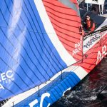 Vendée Globe : Yoann Richomme reprend la tête de la course... Suivez la position des bateaux en direct
Au 42e jour de course, le duel avec Charlie Dalin continue alors que le cap Horn se rapproche.