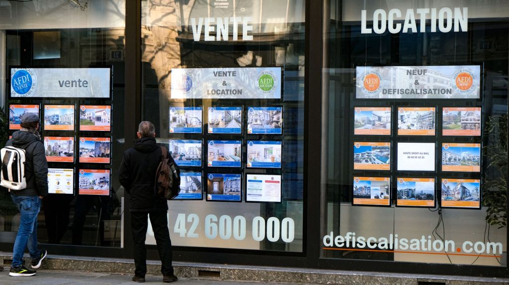 Difficultés de trésorerie, hausse du prix au mètre carré, taux d'emprunt élevés... Une année 2024 chaotique dans le secteur de l'immobilier
Alors que la France connaît une vague "historique" de défaillances d'entreprises en 2024, le secteur le plus touché est celui de l'immobilier.