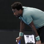Open d’Australie : Gaël Monfils abandonne face à Ben Shelton, Jannik Sinner souffre mais file en quart, Iga Swiatek expéditive
Avec cet abandon, il n'y a désormais plus de représentant français à Melbourne en simple.