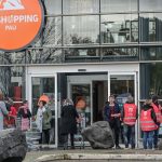 Plan social chez Auchan : la direction va "proposer des solutions" dans les autres enseignes Mulliez
Auchan a annoncé fin 2024 un plan social menaçant 2 400 emplois en France, et comprenant des fermetures de sites.