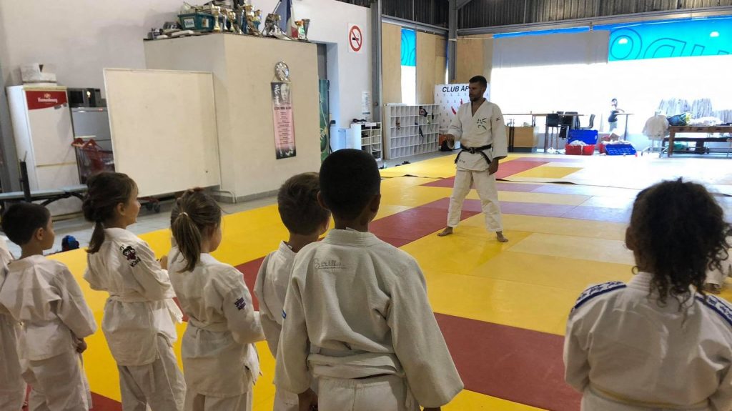 Baisse envisagée du budget du sport : "Une injustice" pour le directeur général de la Fédération française de judo
Si cette baisse est confirmée, on passera "d'une grande cause nationale en 2024, à un grand mépris national en 2025", fustige Sébastien Nolesini.